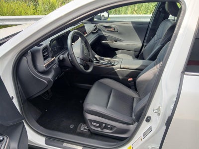 2025 Toyota Toyota Crown XLE