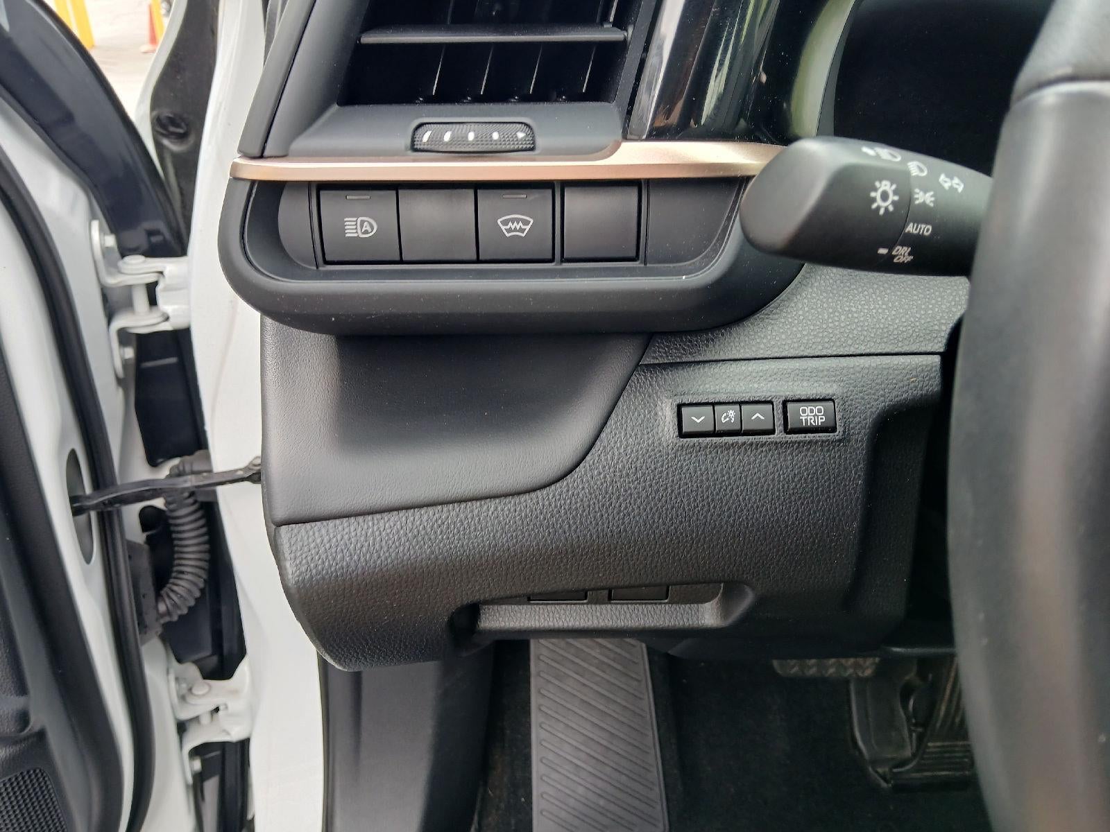 2025 Toyota Toyota Crown XLE