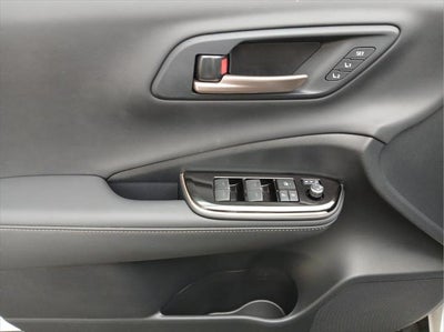 2025 Toyota CROWN PLATINUM AWD