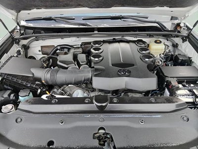 2020 Toyota 4RUNNER SR5