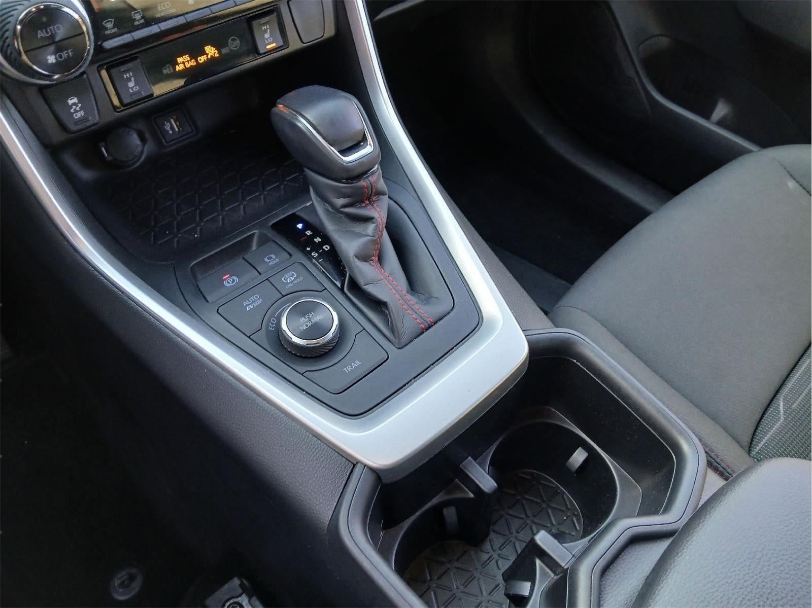 2024 Toyota RAV4 PRIME SE