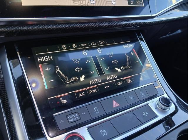 2021 Audi SQ7 Premium Plus