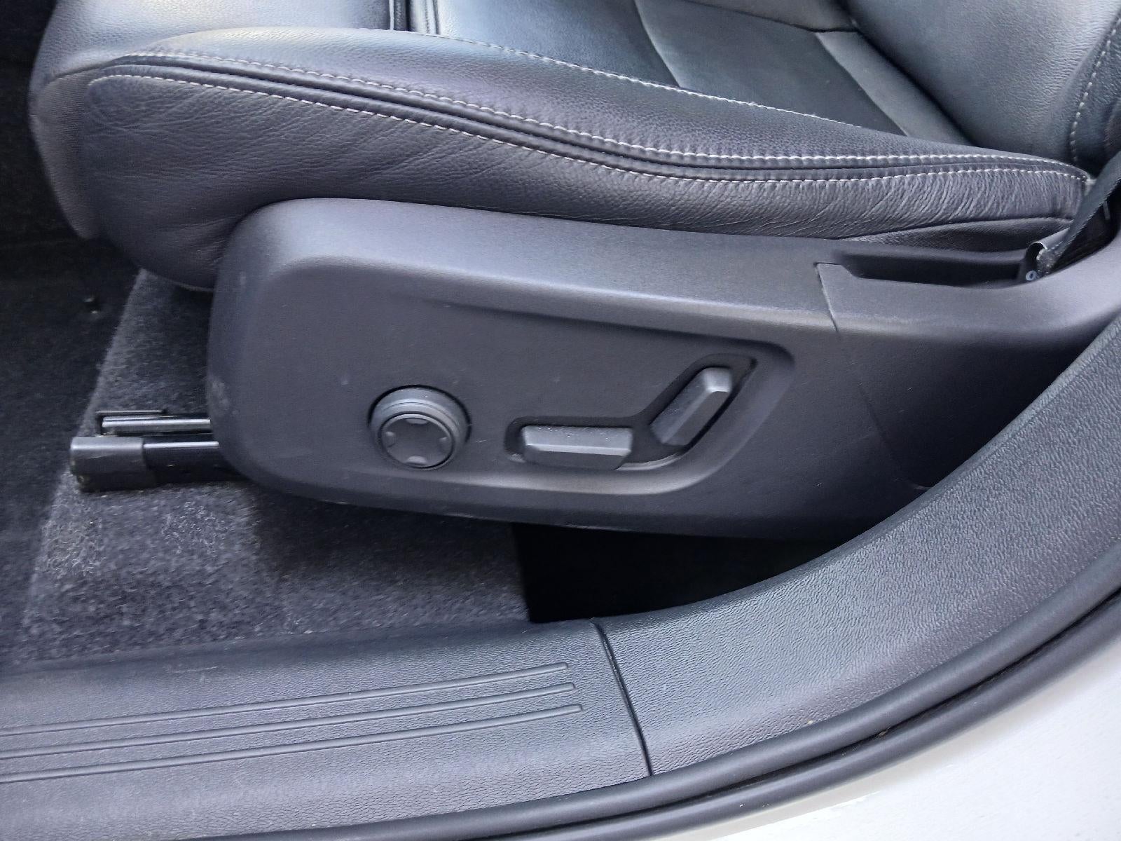 2020 Volvo XC40 Inscription