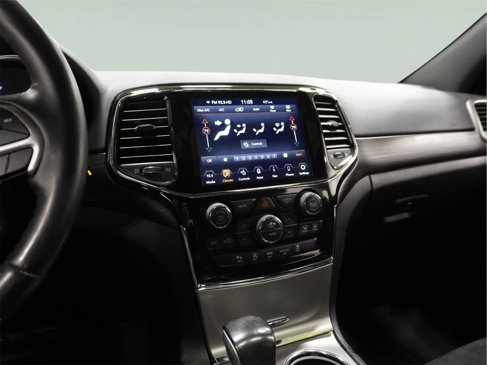 2021 Jeep Grand Cherokee Laredo X 4x4