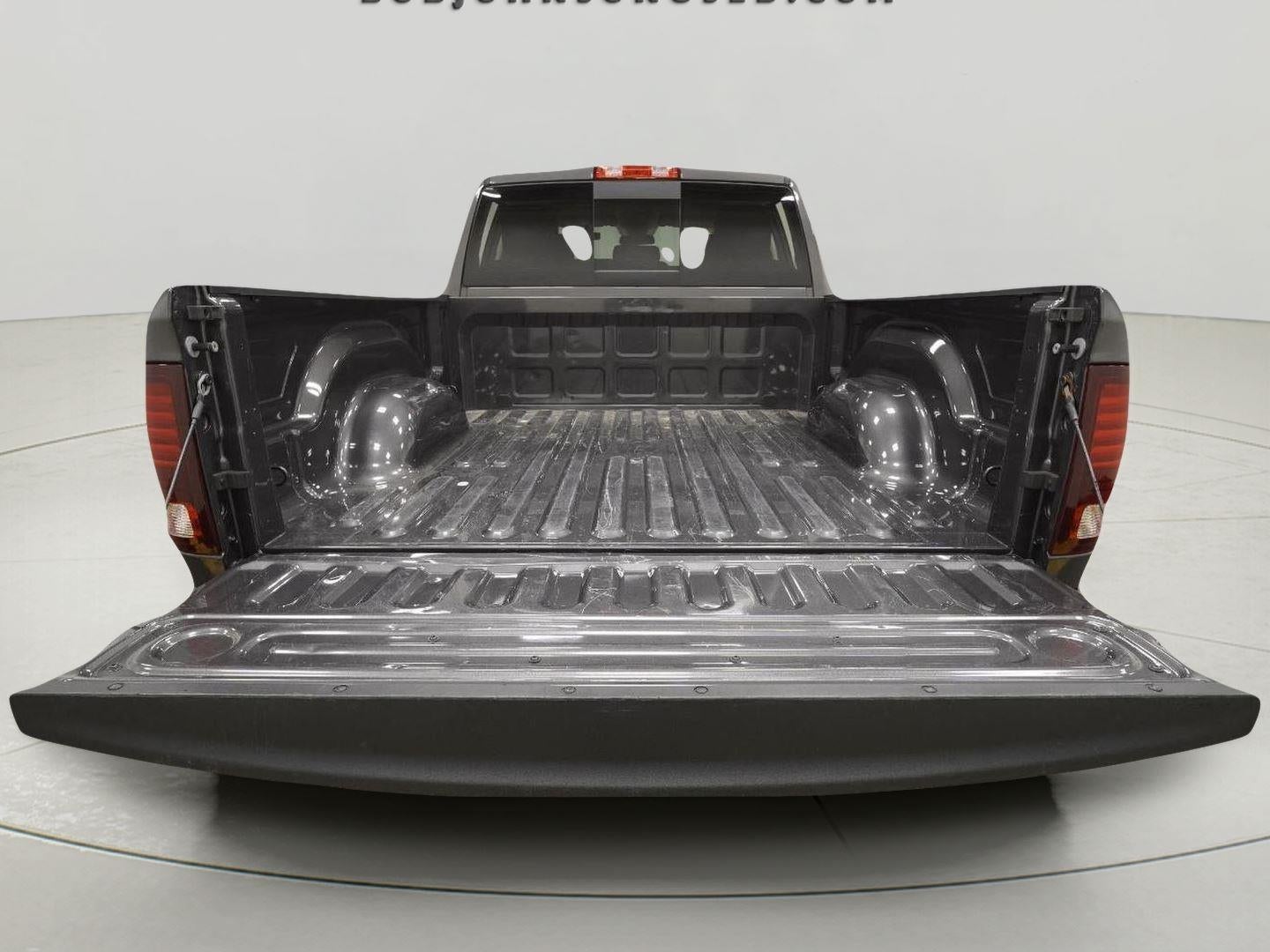 2020 RAM 1500 Classic Warlock Quad Cab 4x4 6'4" Box