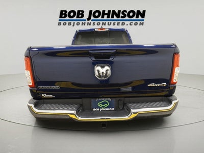 2022 RAM 1500 Big Horn Crew Cab 4x4 5'7" Box