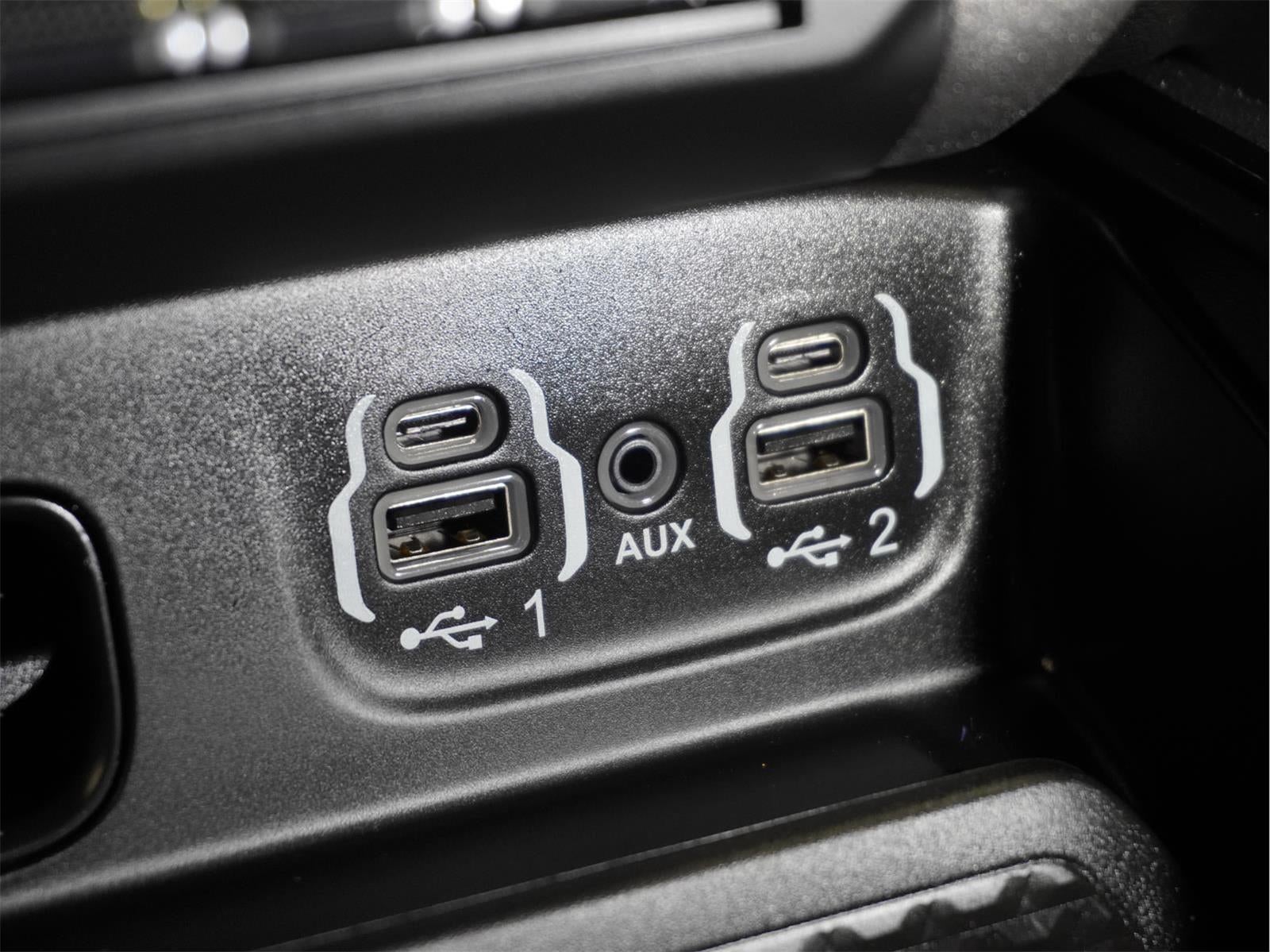 2023 RAM 1500 Big Horn Crew Cab 4x4 5'7" Box