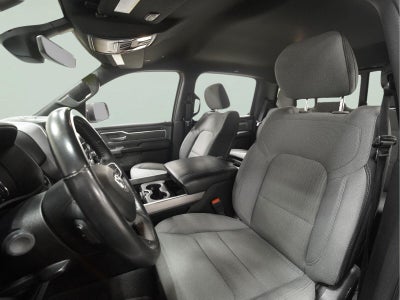 2022 RAM 1500 Big Horn Crew Cab 4x4 5'7" Box