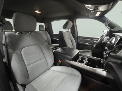 2022 RAM 1500 Big Horn Crew Cab 4x4 5'7" Box