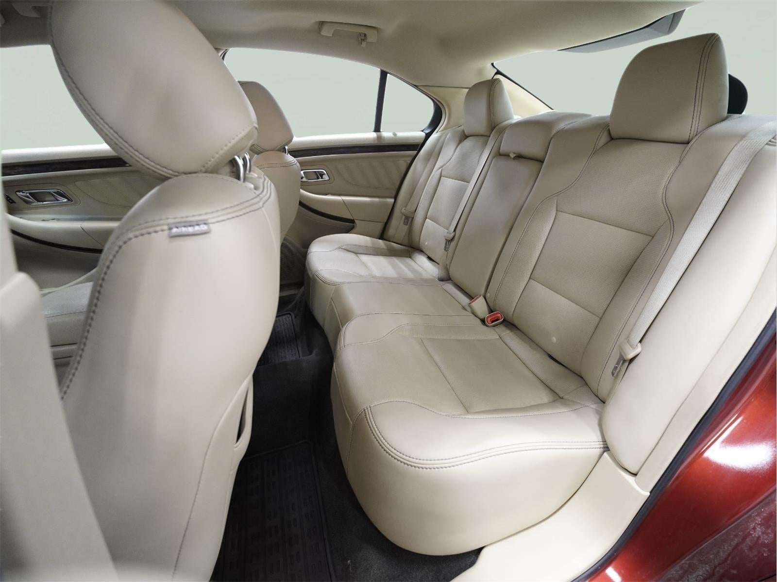 2018 Ford Taurus Limited