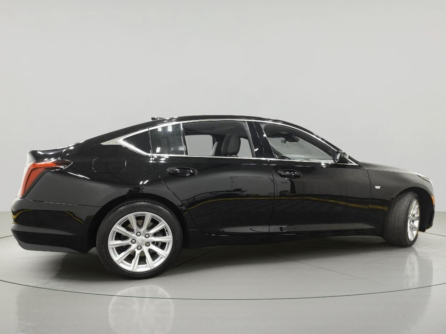 2023 Cadillac CT5 Luxury