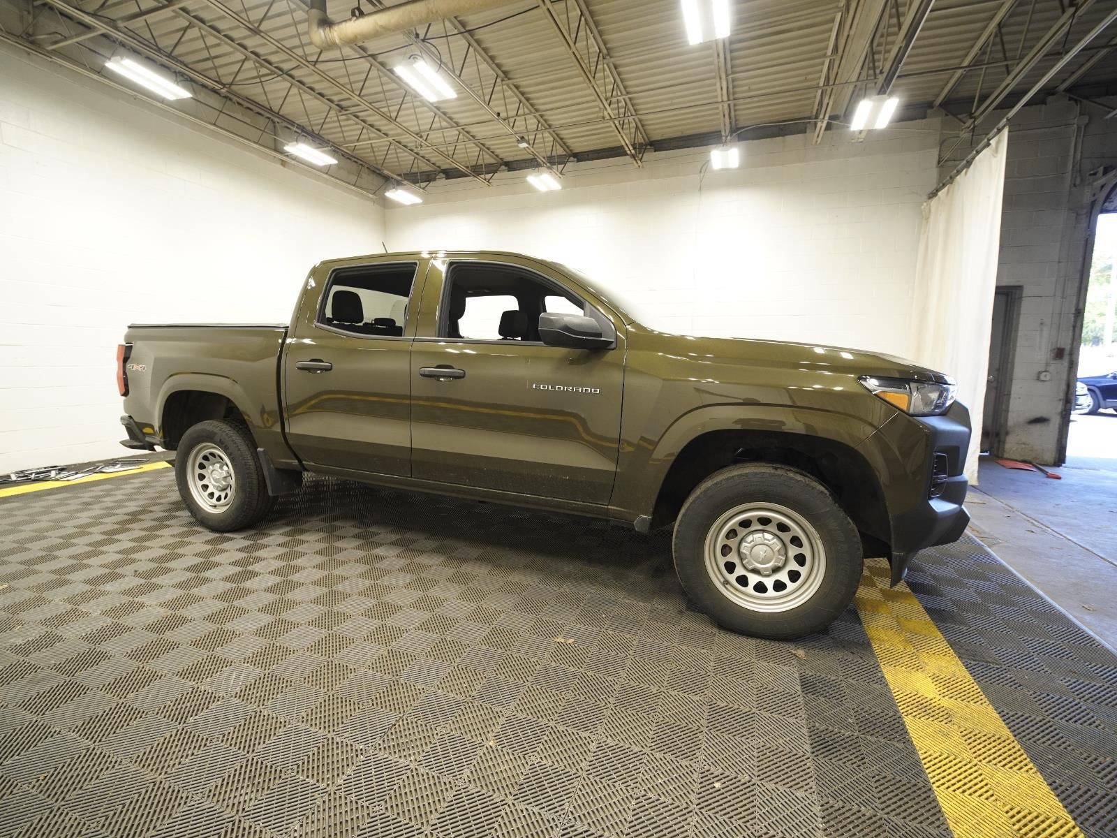2023 Chevrolet Colorado WT