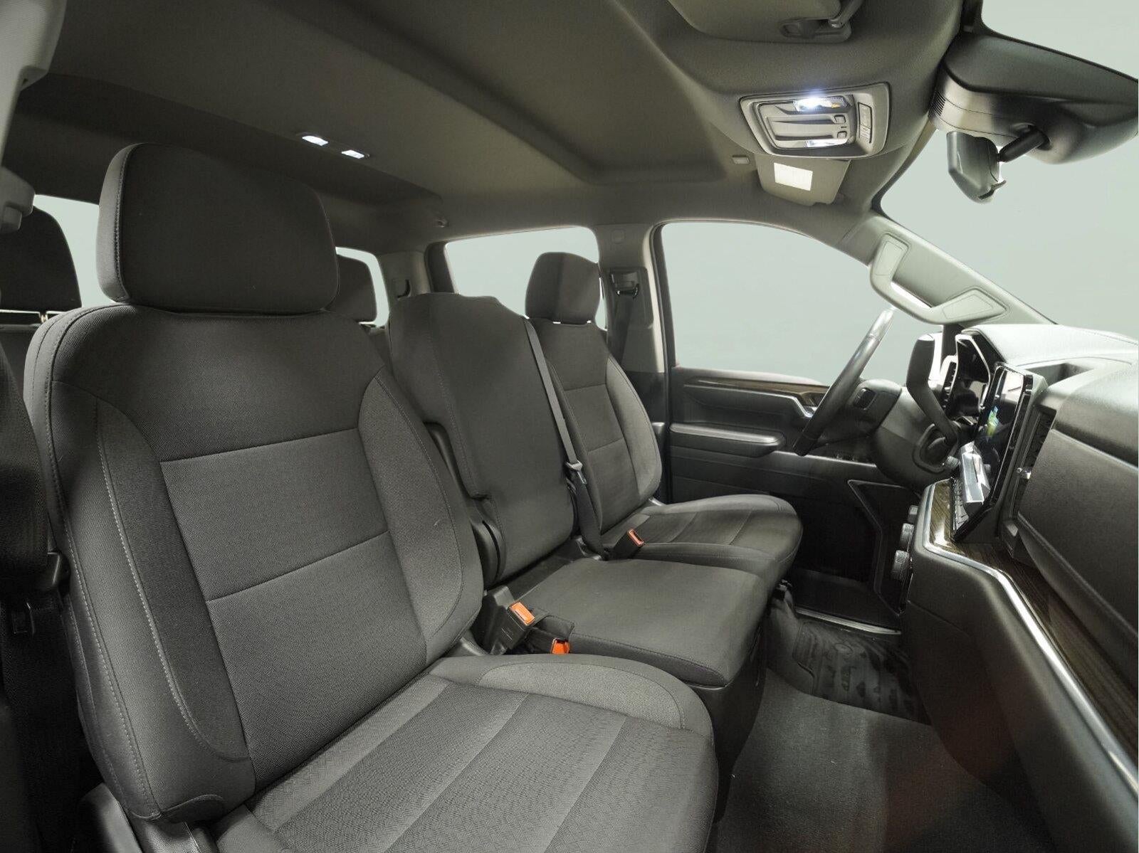 2025 Chevrolet Silverado 1500 LT (2FL)