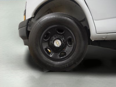2025 Chevrolet Express Cargo WT