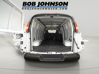 2025 Chevrolet Express Cargo WT