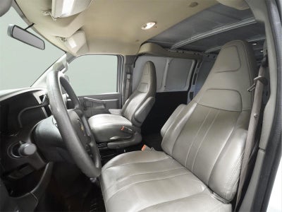2025 Chevrolet Express Cargo WT