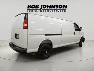2025 Chevrolet Express Cargo WT