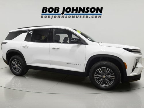 2024 Chevrolet Traverse LT