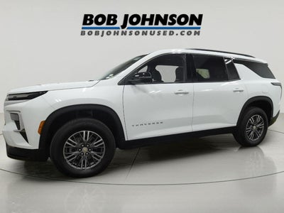 2024 Chevrolet Traverse LT