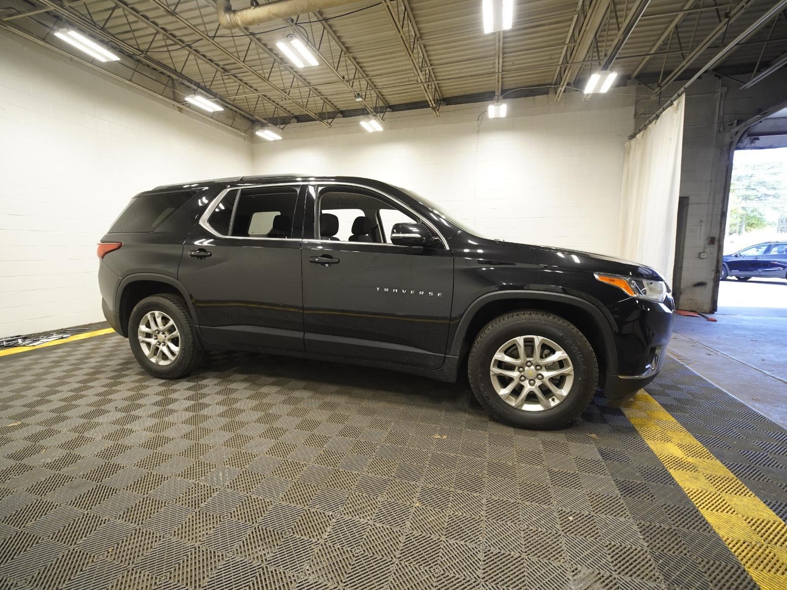 2019 Chevrolet Traverse LT Cloth