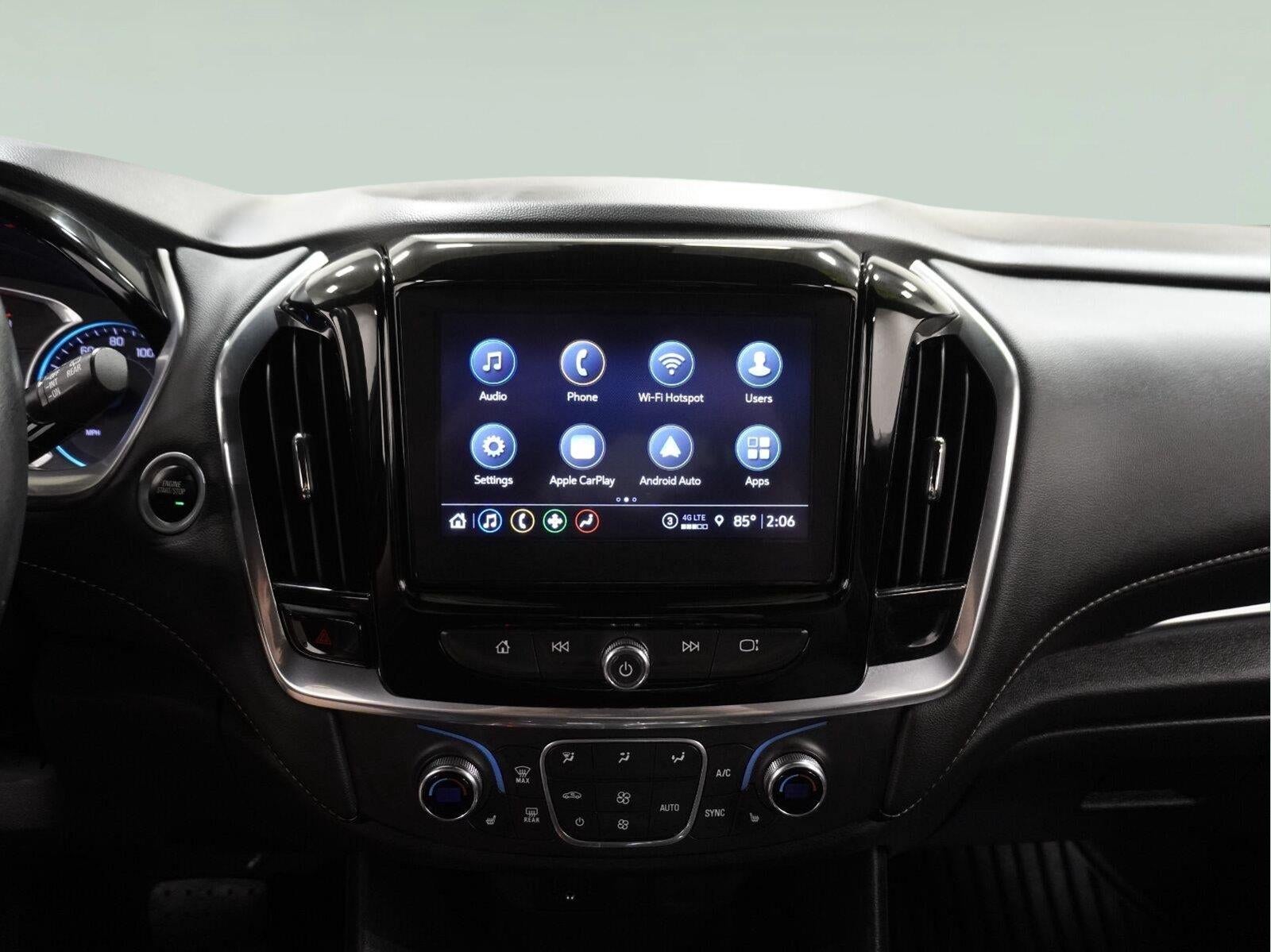 2022 Chevrolet Traverse LT Leather