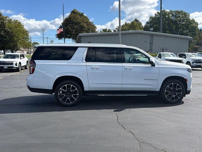 2022 Chevrolet Suburban LT