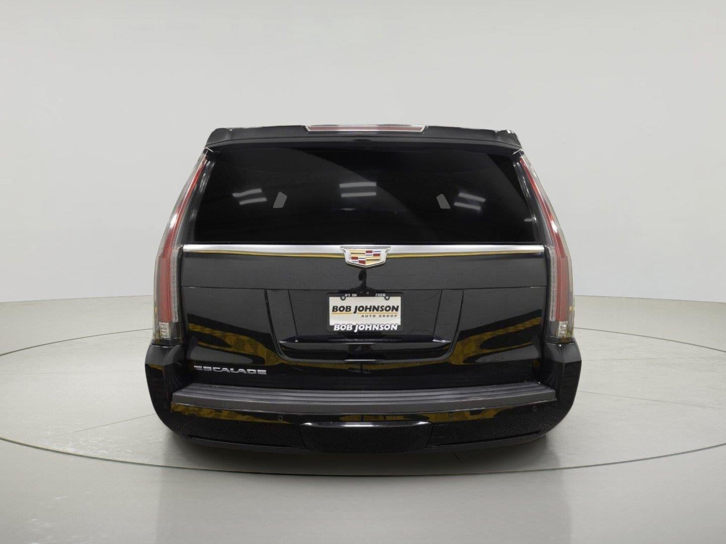2018 Cadillac Escalade Luxury