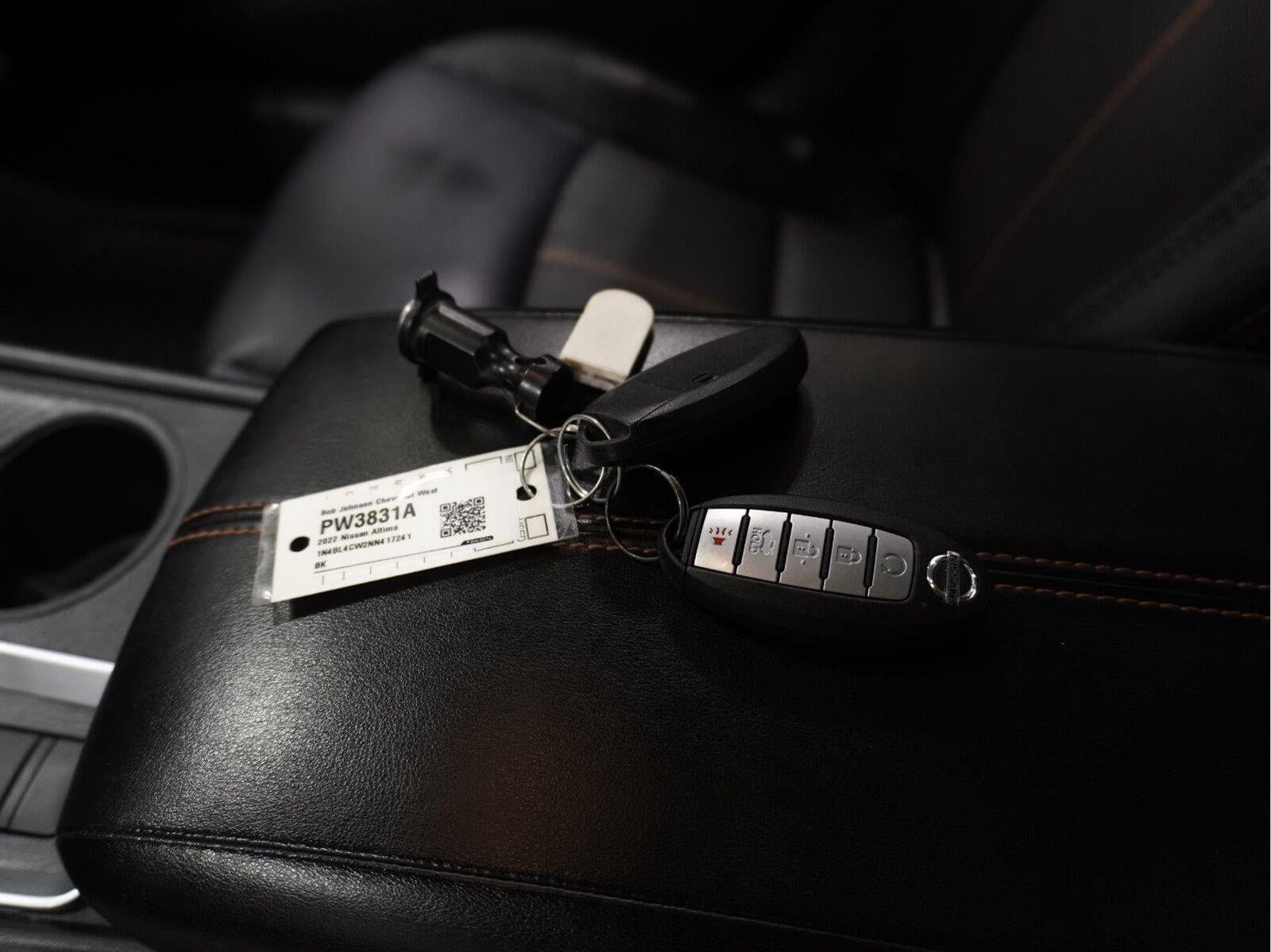 2022 Nissan Altima SR Intelligent AWD