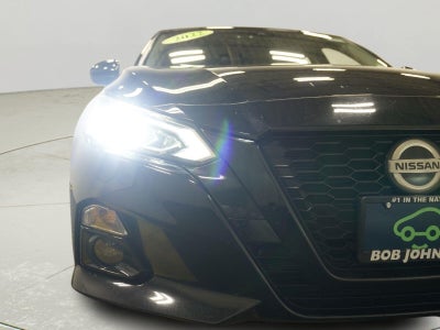2022 Nissan Altima SR Intelligent AWD