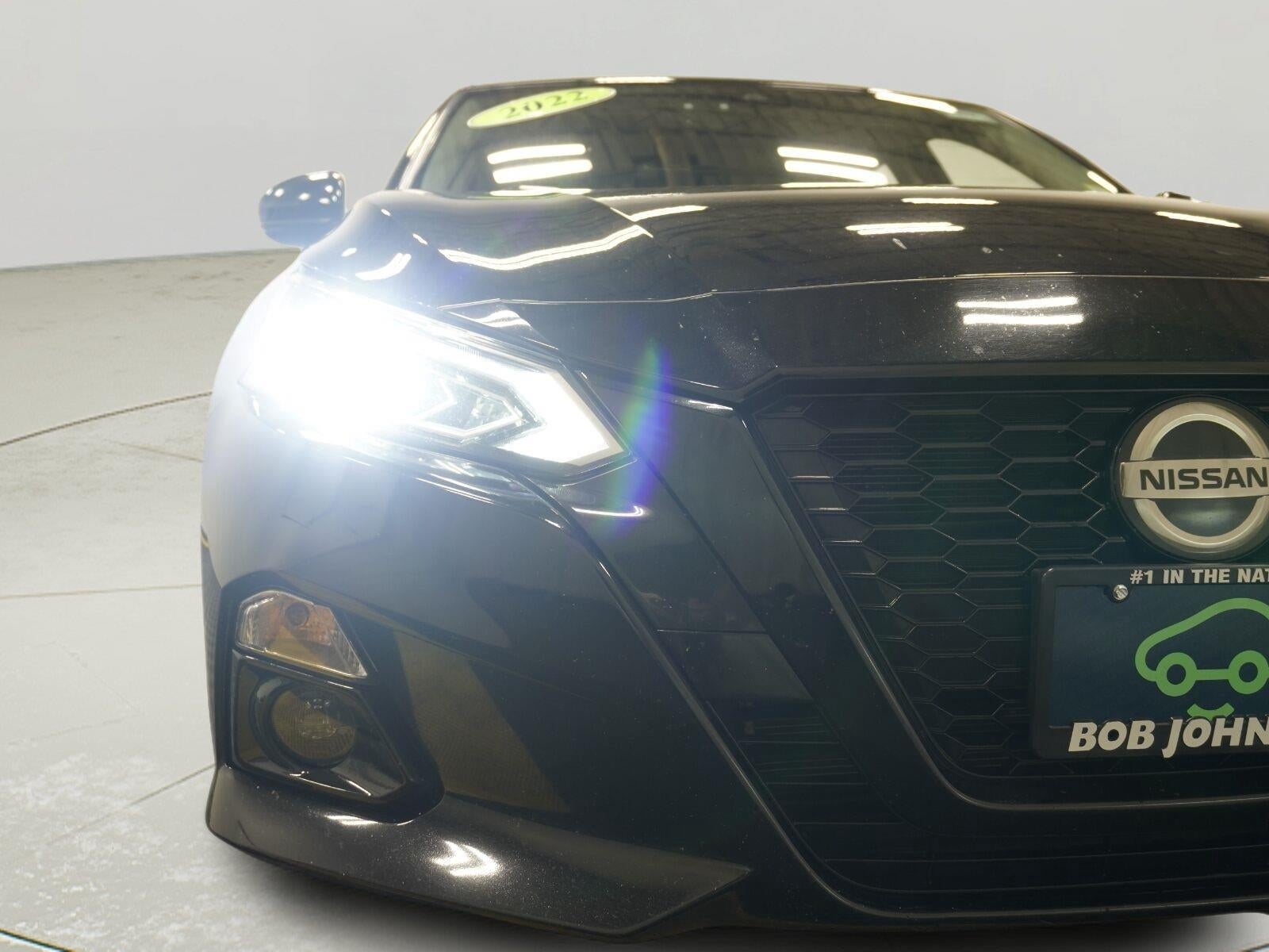 2022 Nissan Altima SR Intelligent AWD