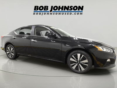 2022 Nissan Altima SV Intelligent AWD