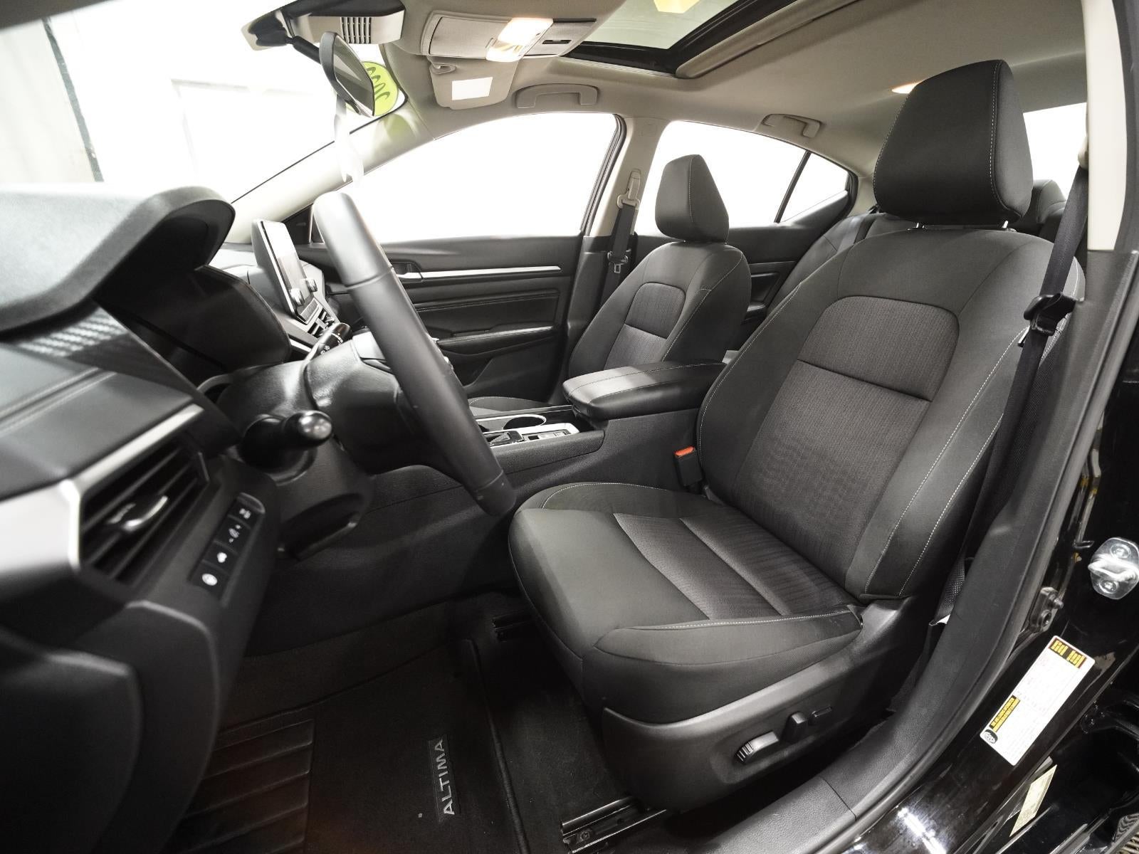 2022 Nissan Altima SV Intelligent AWD