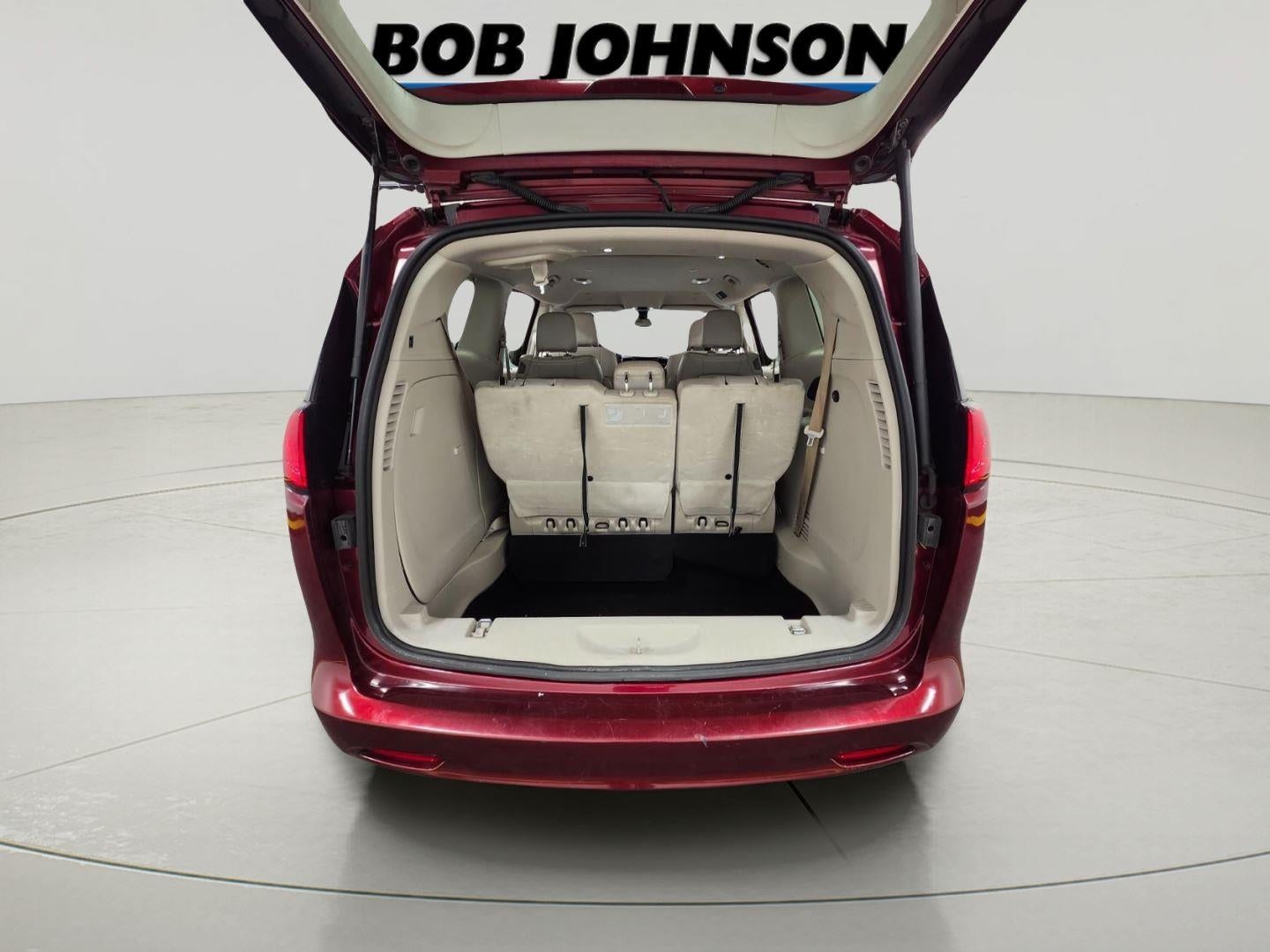 2021 Chrysler Voyager LXI