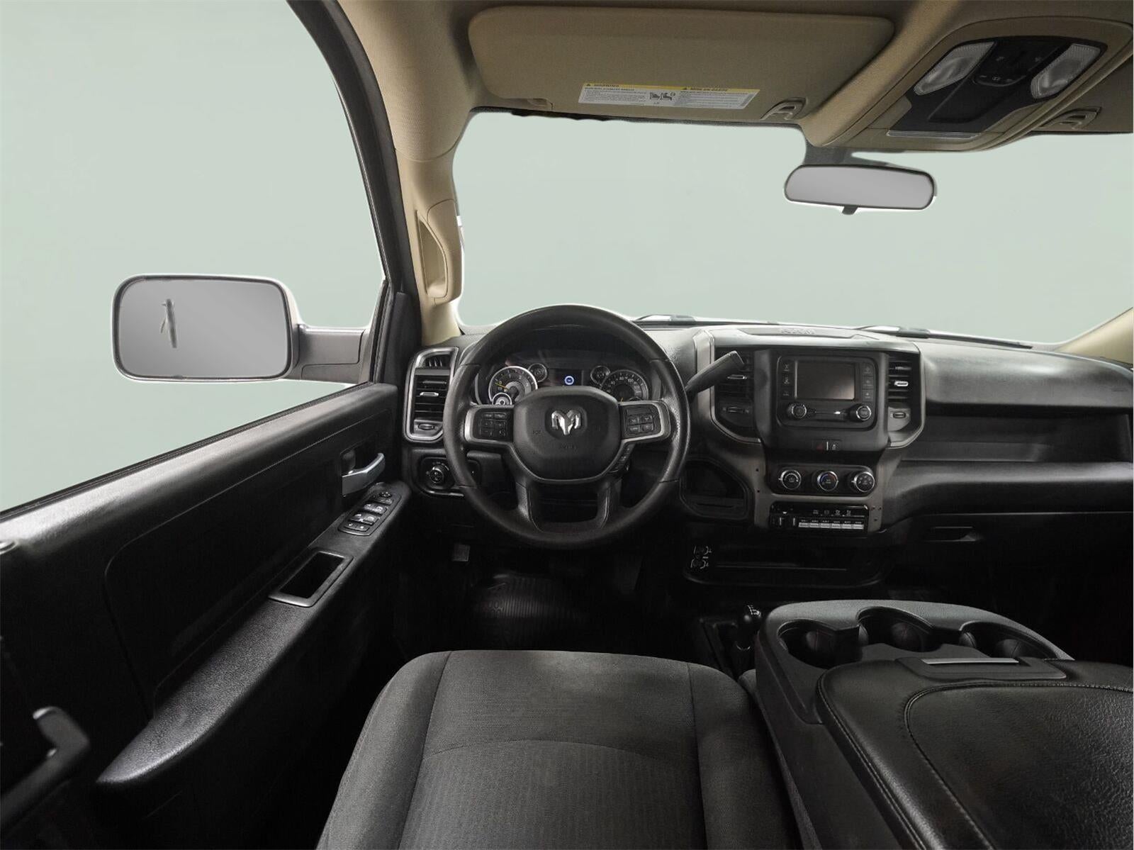 2019 RAM 2500 Tradesman Crew Cab 4x4 6'4" Box