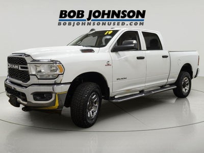 2019 RAM 2500 Tradesman Crew Cab 4x4 6'4" Box