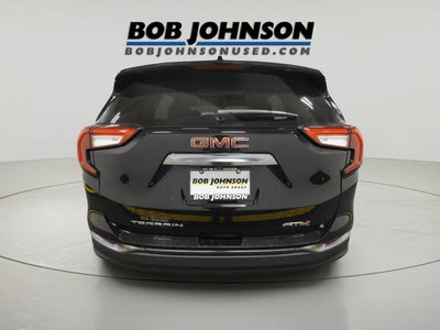 2022 GMC Terrain AT4