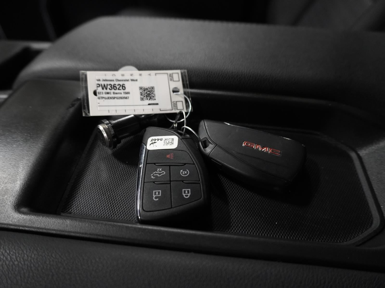 2023 GMC Sierra 1500 Elevation