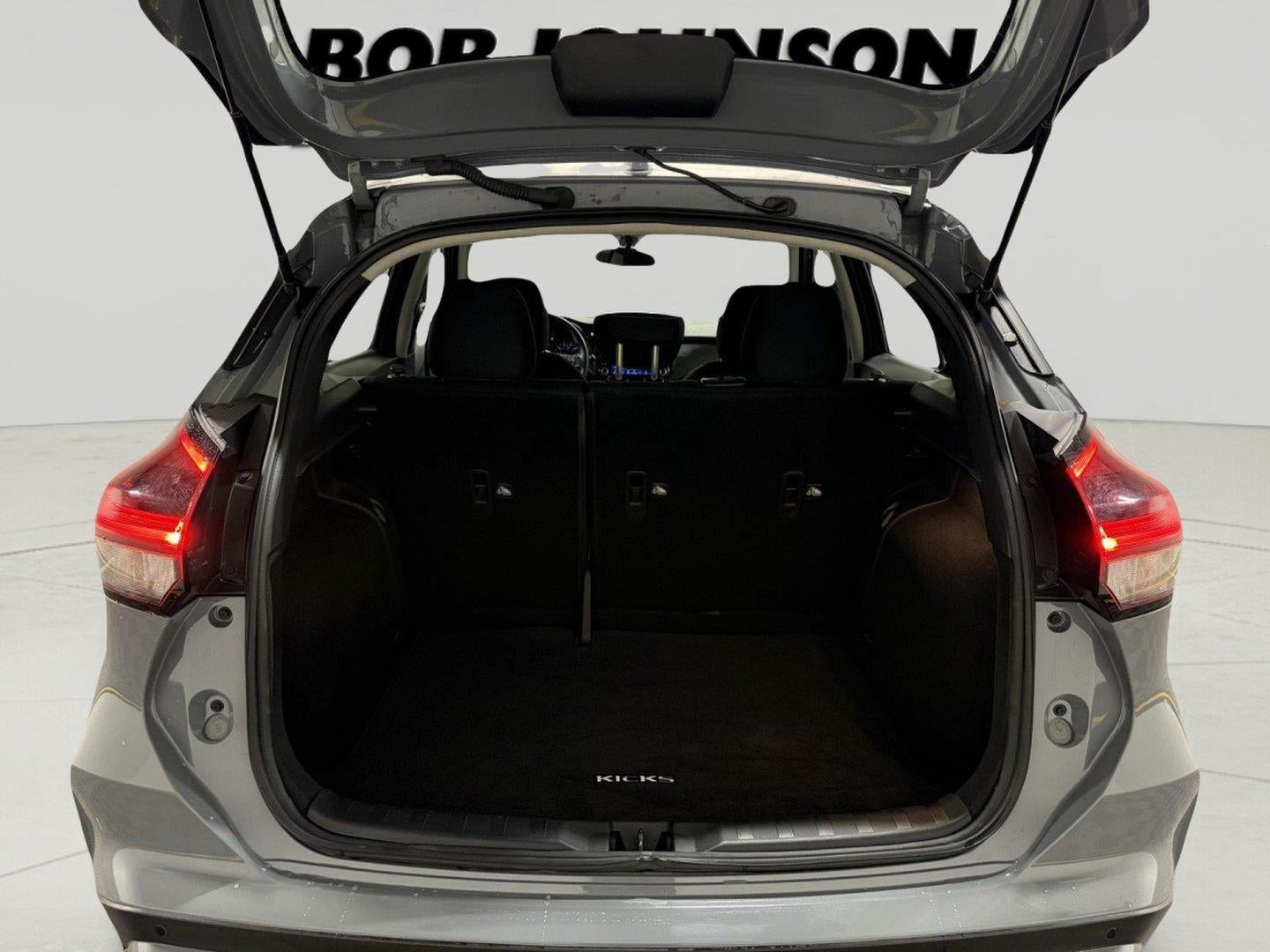 2023 Nissan Kicks SV Xtronic CVT
