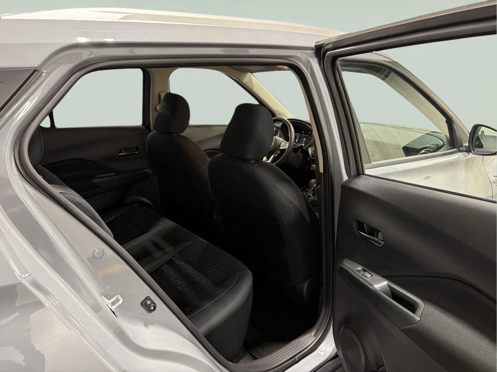 2023 Nissan Kicks SV Xtronic CVT