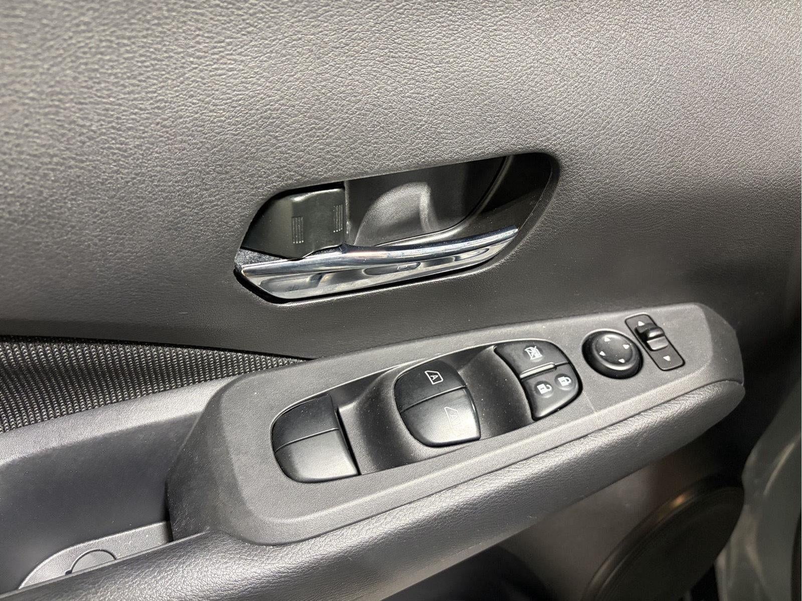 2023 Nissan Kicks SV Xtronic CVT