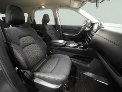 2023 Nissan Pathfinder SV 4WD