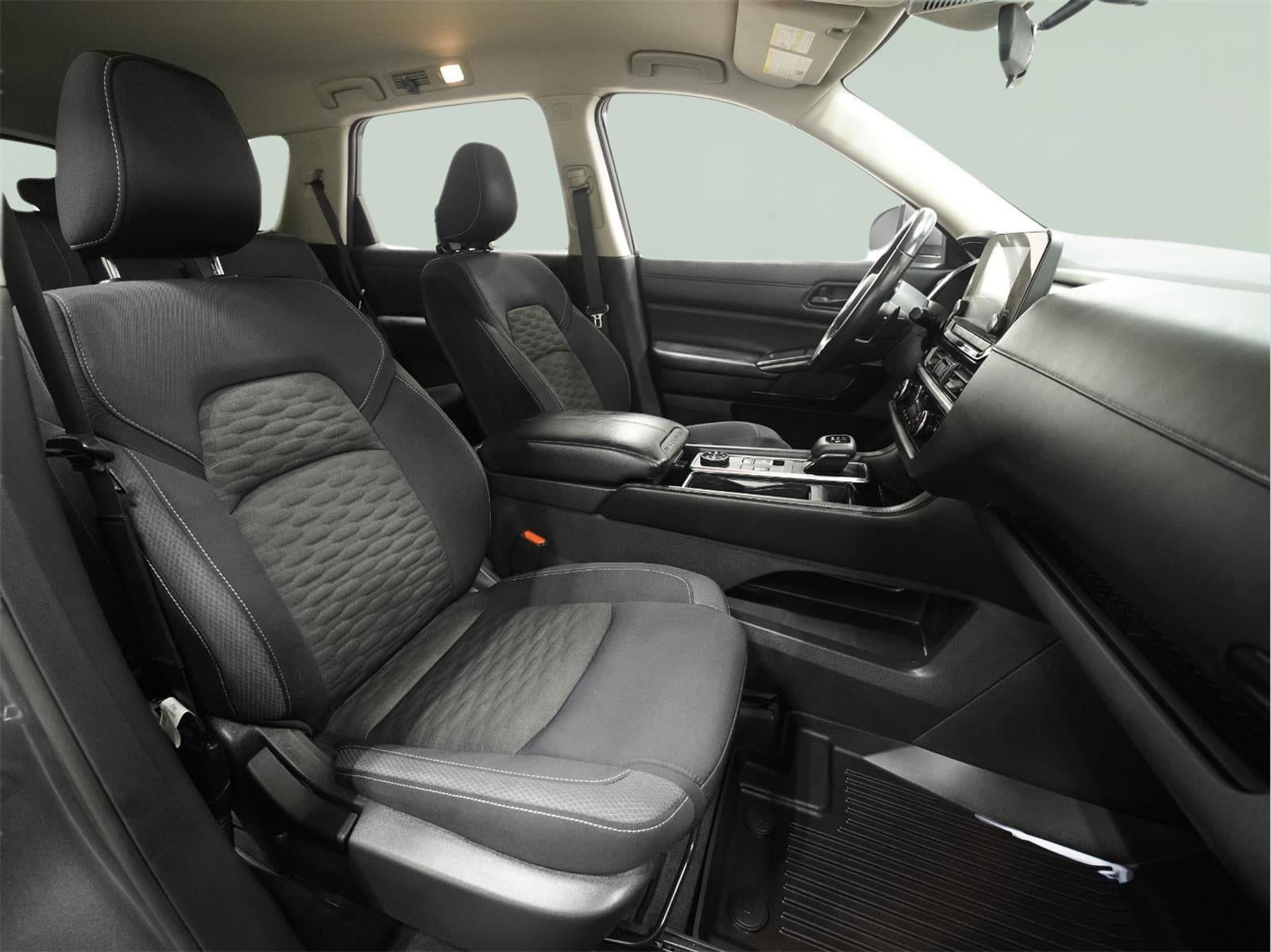 2023 Nissan Pathfinder SV 4WD