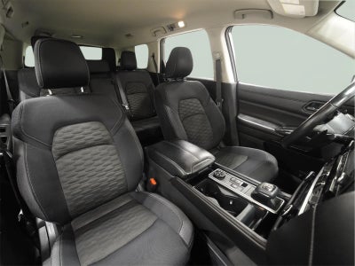 2023 Nissan Pathfinder SV 4WD