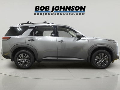 2023 Nissan Pathfinder SV 4WD