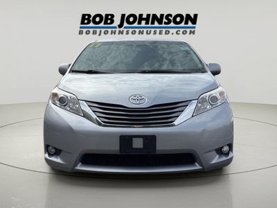 2017 Toyota Sienna XLE 7 Passenger