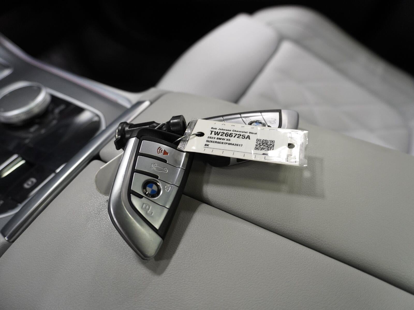 2023 BMW X5 xDrive40i