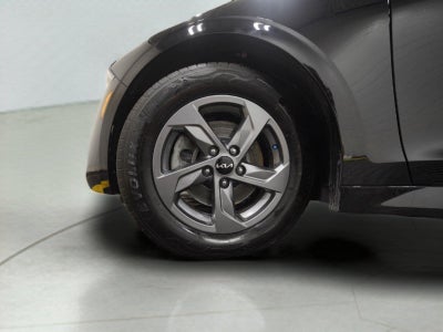 2024 Kia K5 LXS