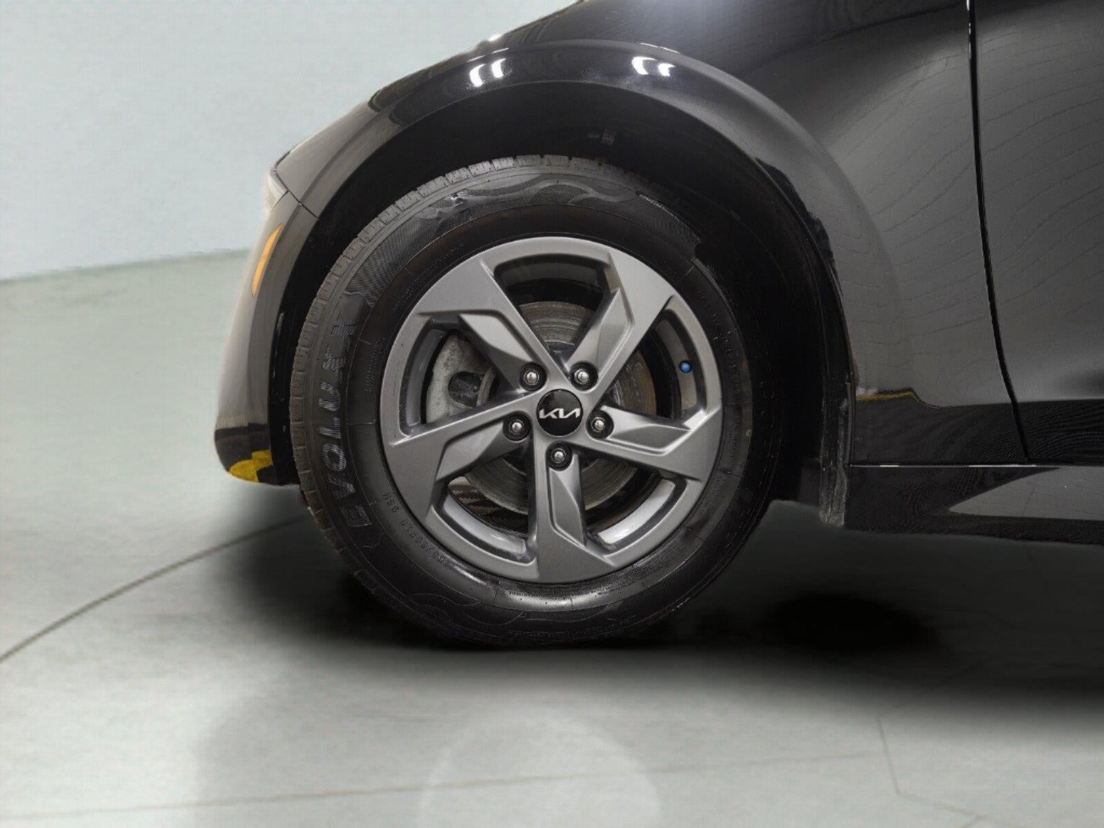 2024 Kia K5 LXS