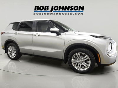 2023 Mitsubishi Outlander ES