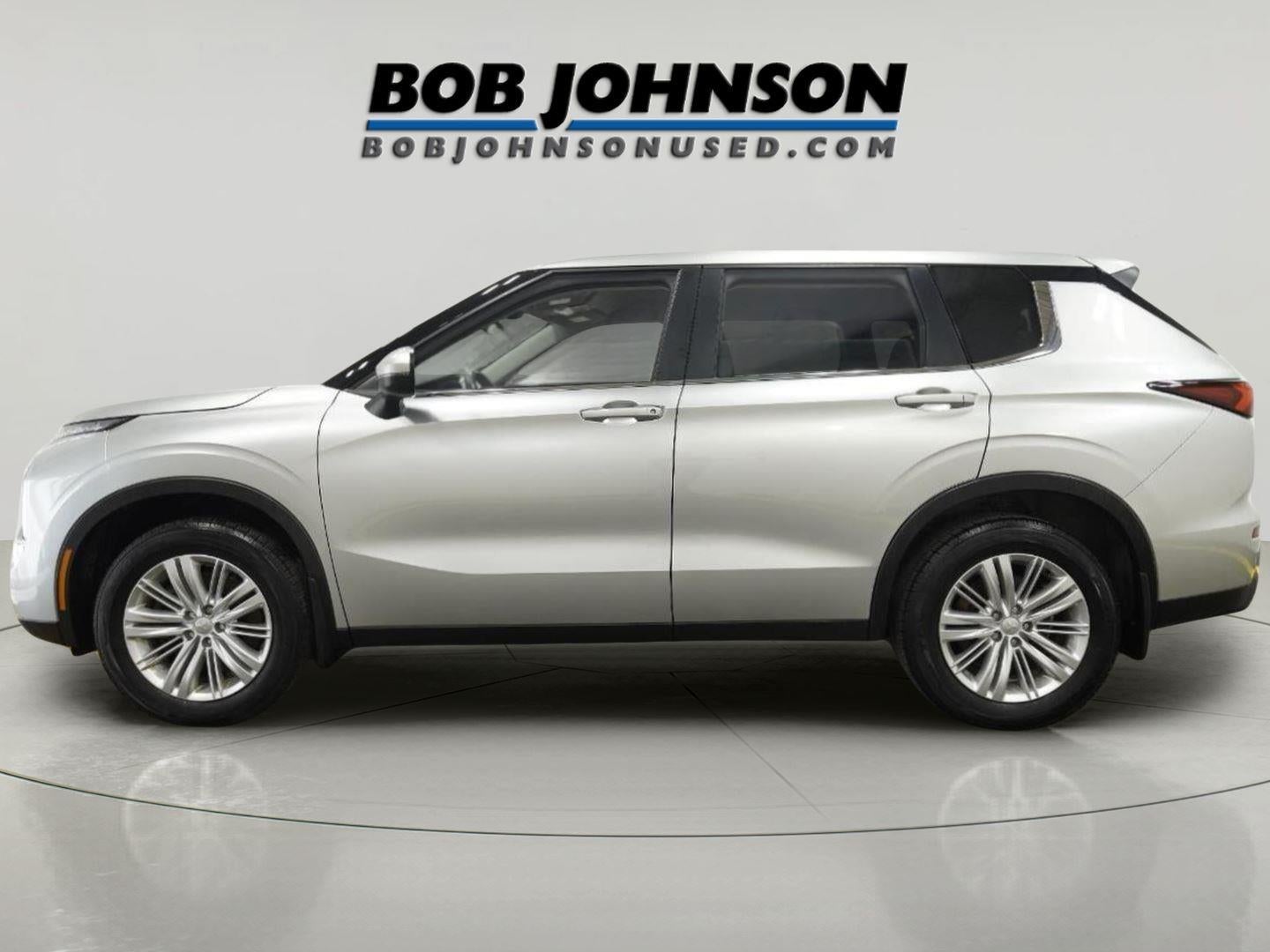 2023 Mitsubishi Outlander ES